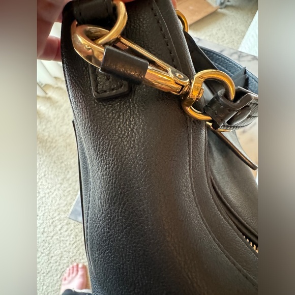 🙋‍♀️CHLOE Small Faye Day Bag Black Size: 11"Wx8.7" Hx4.3"D EXCELLENT CONDITION - Picture 3 of 16